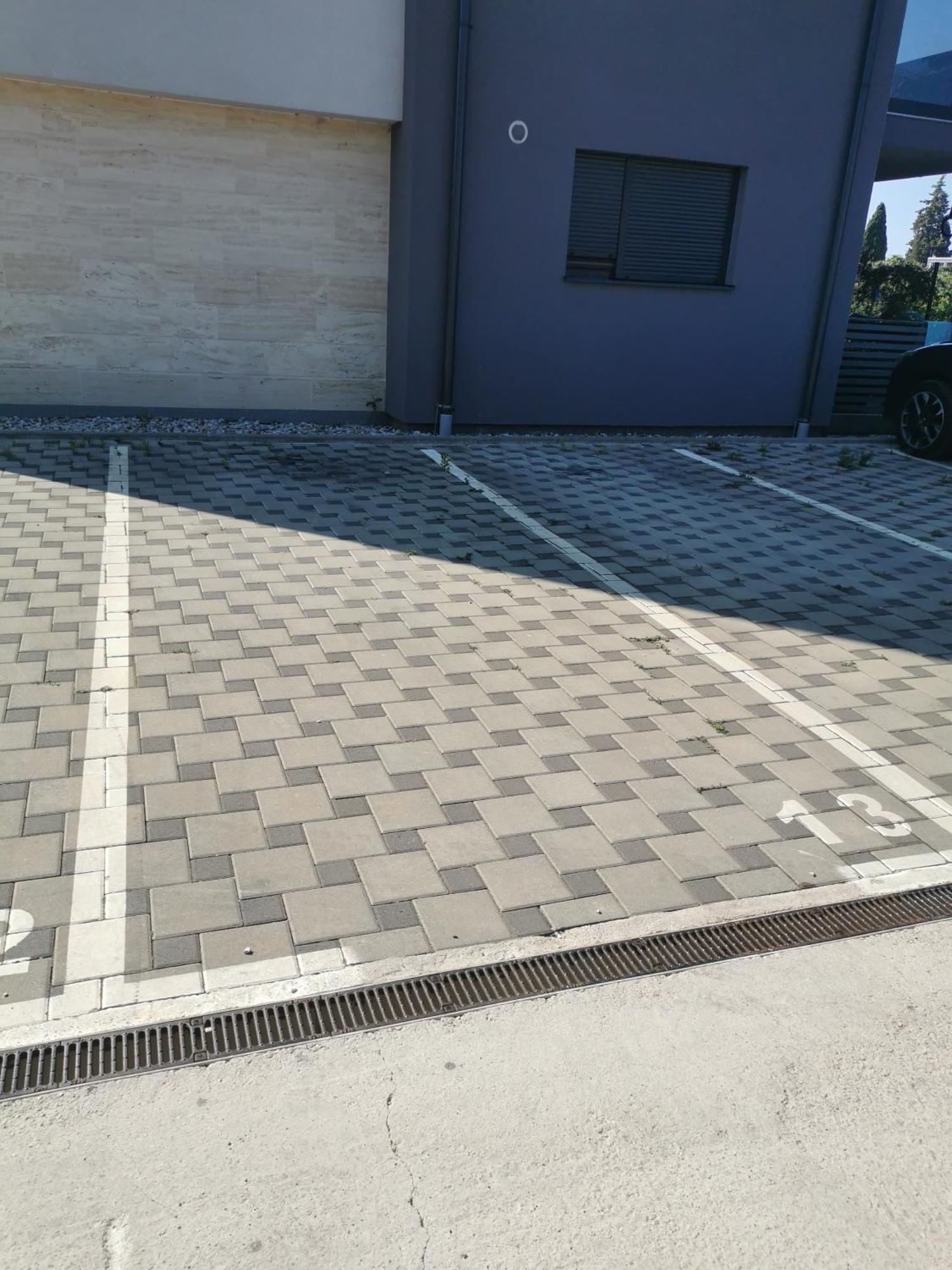 Korina Apartment - Free Private Parking زادار المظهر الخارجي الصورة
